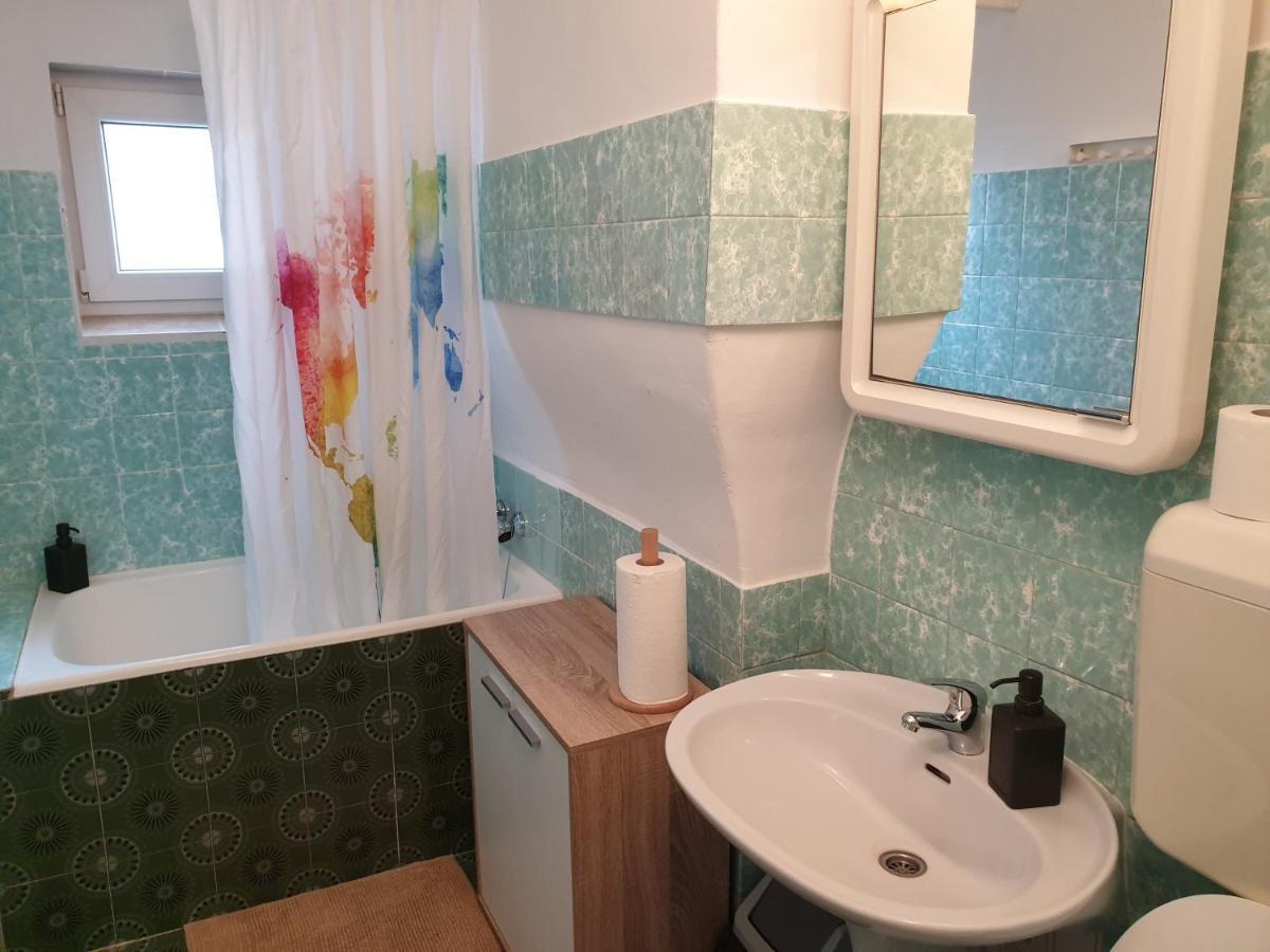 Saso Rooms & Apartments リュブリャナ エクステリア 写真